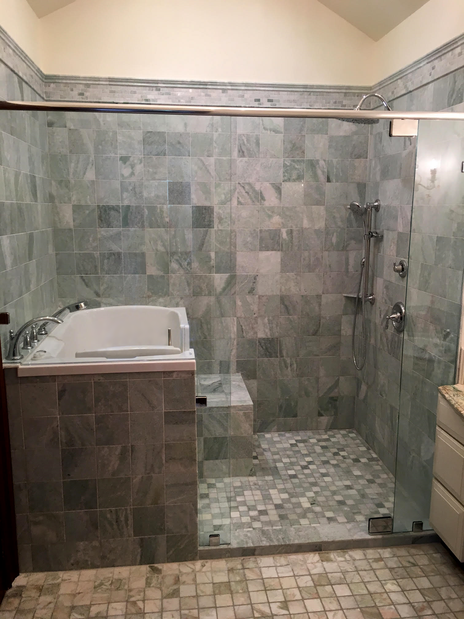 Stylish Walk in Tub and Shower Combination | Mansfield Plumbing